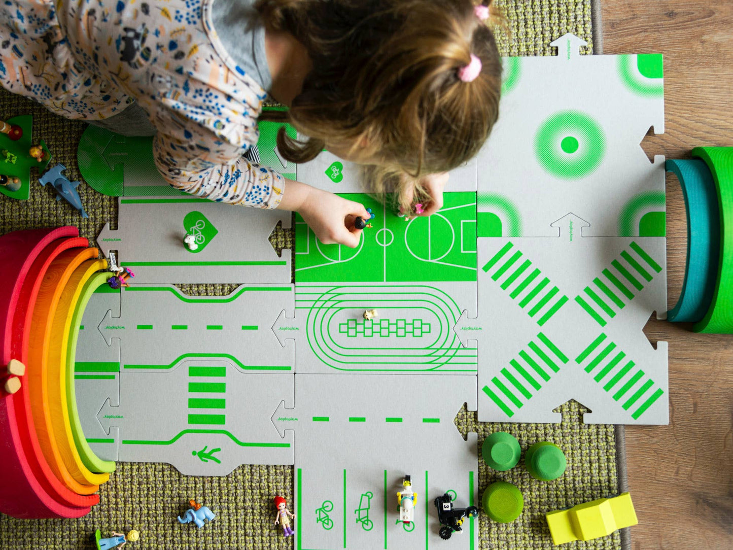 Waytoplay Recycled Cardboard Toy Road - Downtown