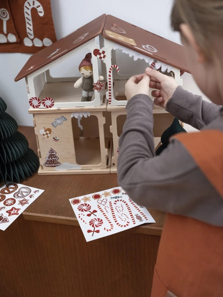Gingerbread Decor