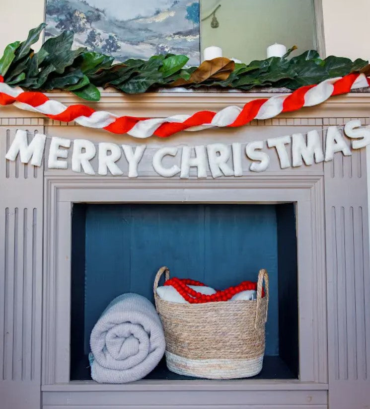 White Merry Christmas Felt Garland