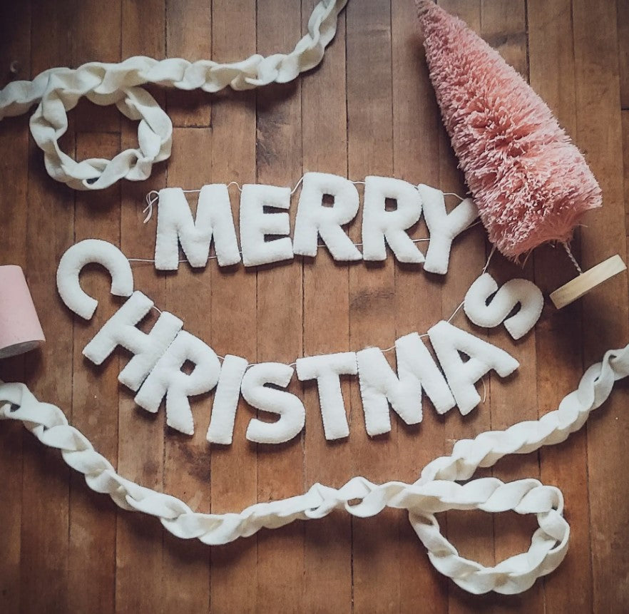 White Merry Christmas Felt Garland
